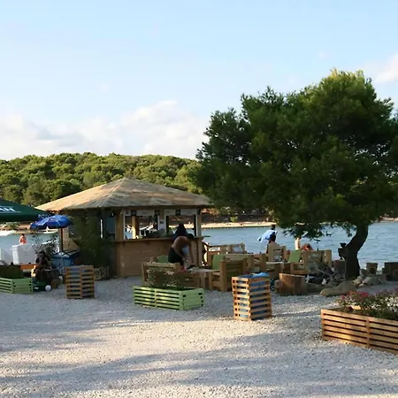 Ferienvilla Divina Mit Privatem Pool Banjole