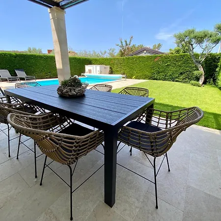 Ferienvilla Divina Mit Privatem Pool Holiday home